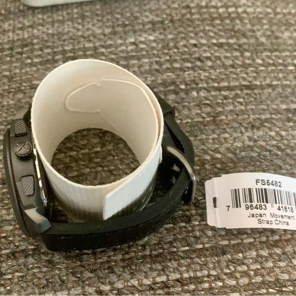 Fossil NWT Machine Chronograph Black and Silver Men's Watch, Leather Band - Picture 3 of 4